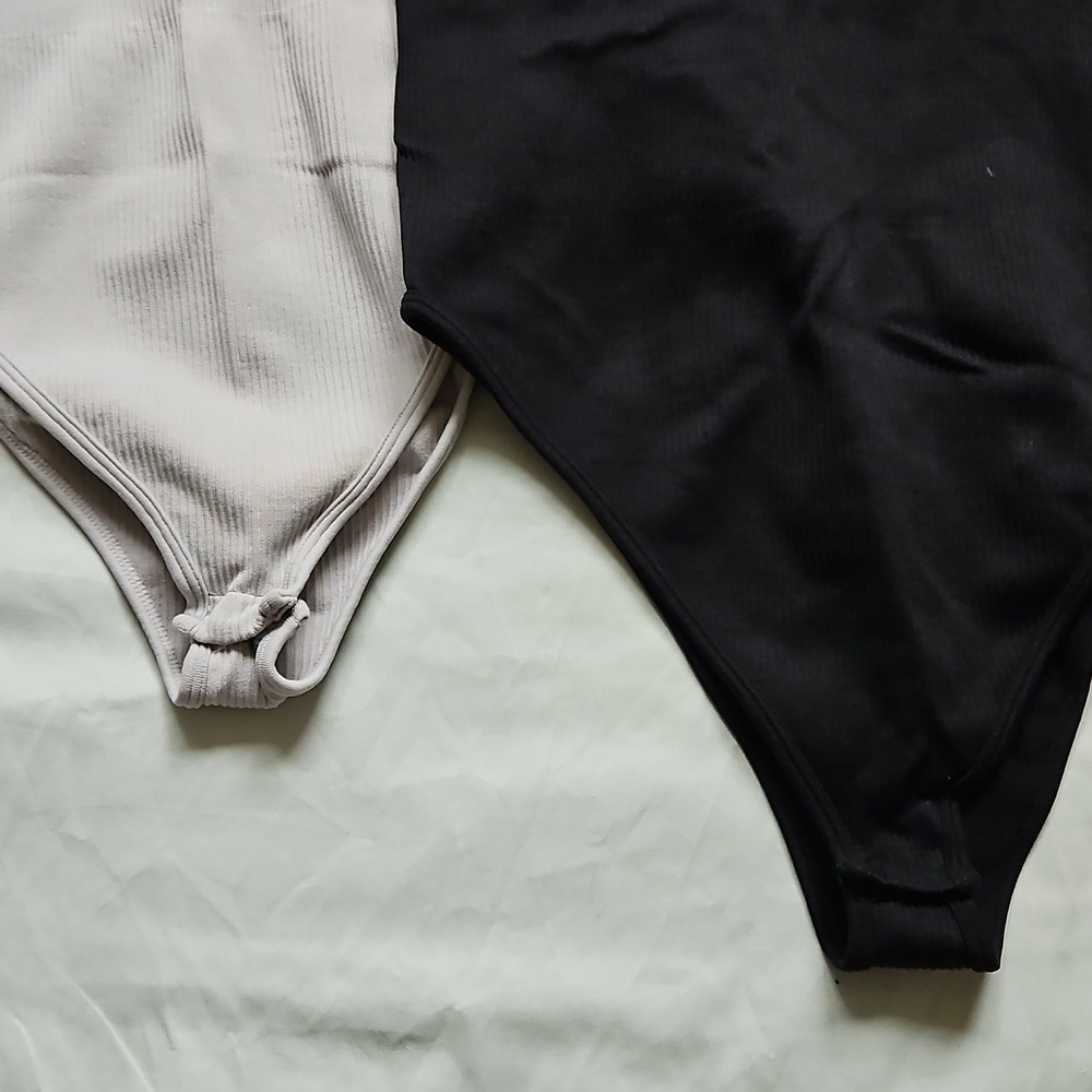 QQQ Black and Gray Bodysuit Set, Size L - Picture 6 of 8